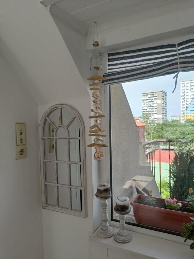 בורגאס Studio San Stefano מראה חיצוני תמונה